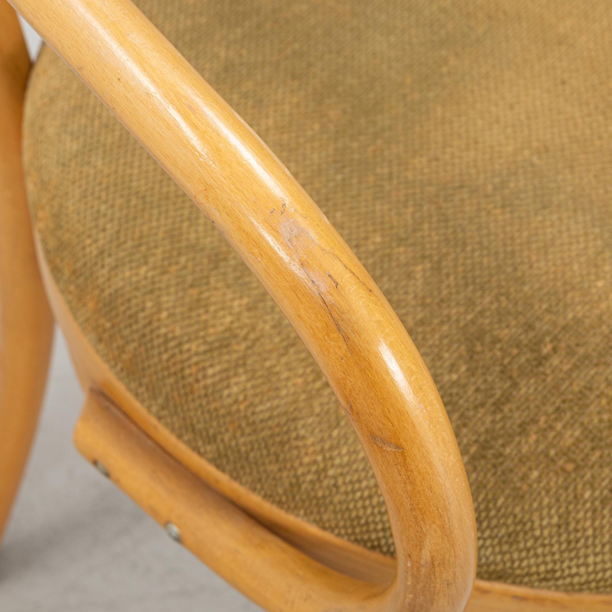 Four Thonet-style chairs, end of the 20th century.