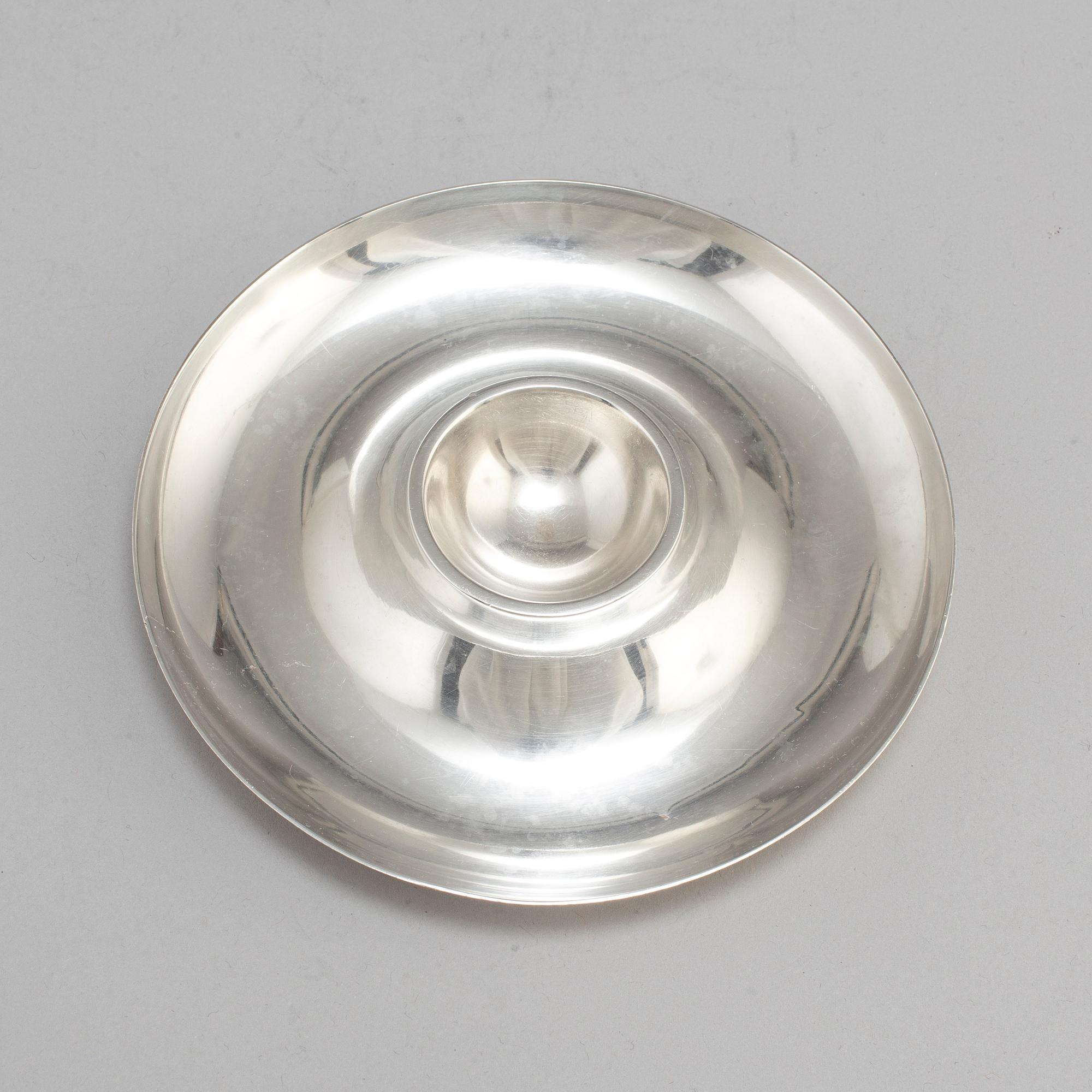 WIWEN NILSSON, äggkopp, sterling silver, Lund 1945.