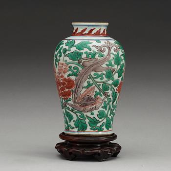 A Transitional wucai vase, 17th Century.