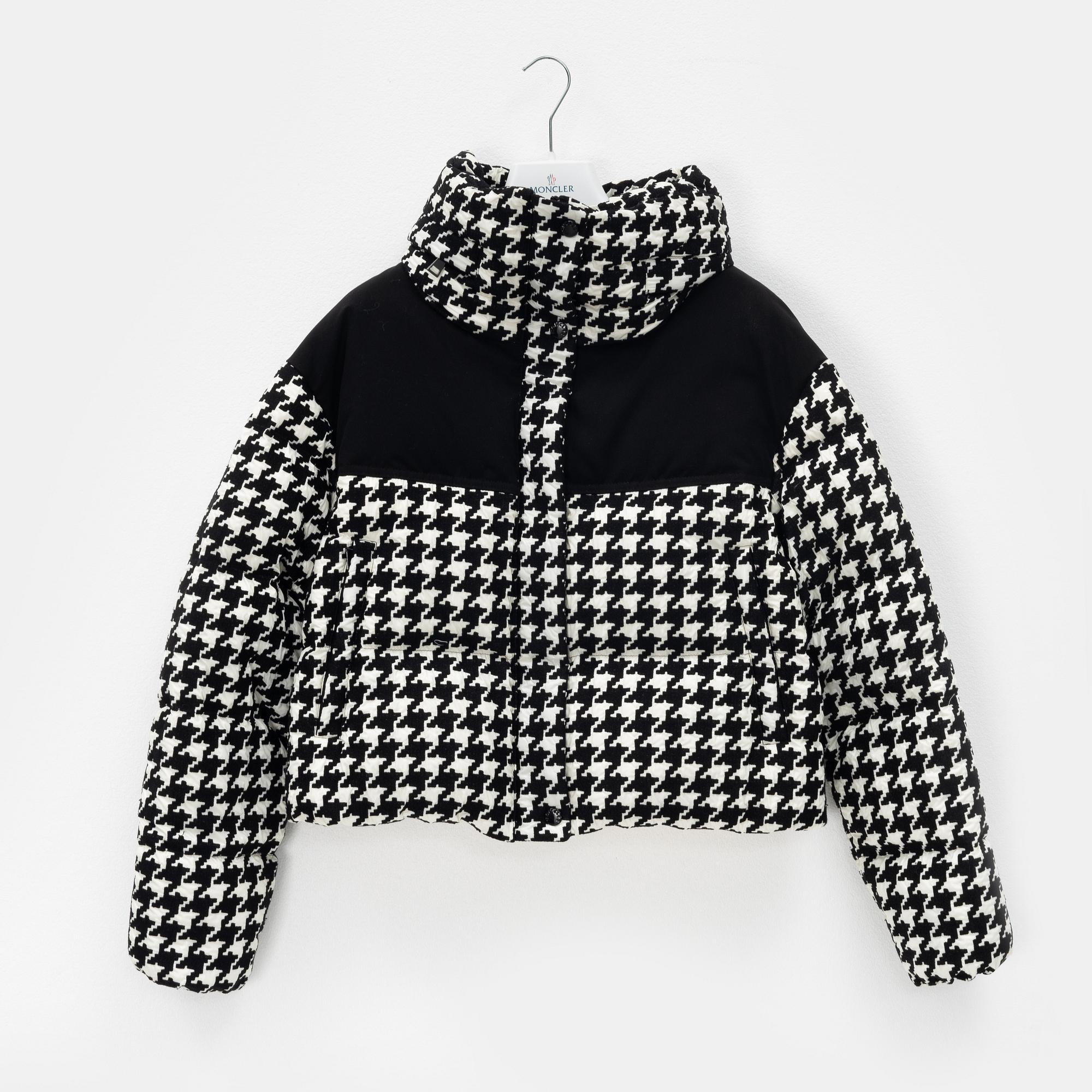 Moncler nil new arrivals