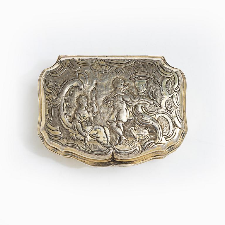 Snuffbox, silver, Louis XV, second half of the 18th century.