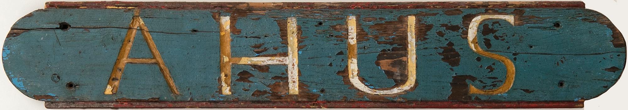 Namnskylt för båt "Ahus" 1900-tal.