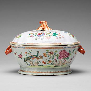 808. A famille rose 'double peacock' tureen with cover, Qing dynasty, Qianlong (1736-95).