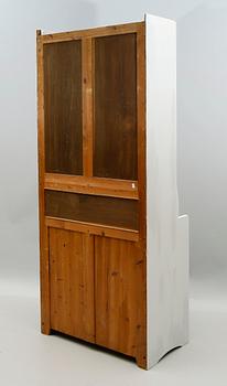 BOKSKÅP, jugend, 1900-talets början.