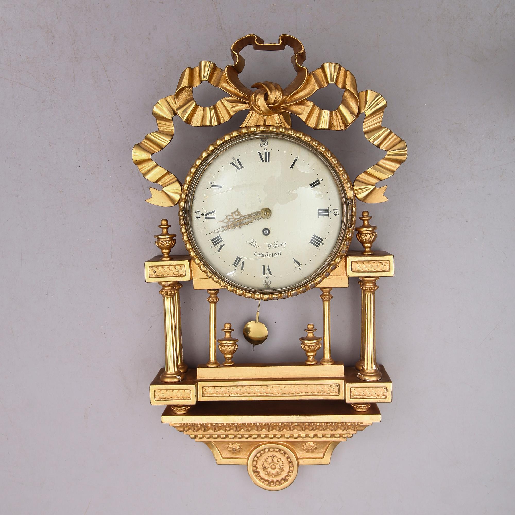 VÄGGPENDYL, gustaviansk, omkring år 1800.