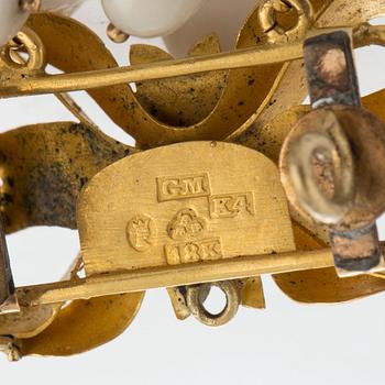Möllenborg brosch/hänge 18K guld med flodpärlor och pärlor.