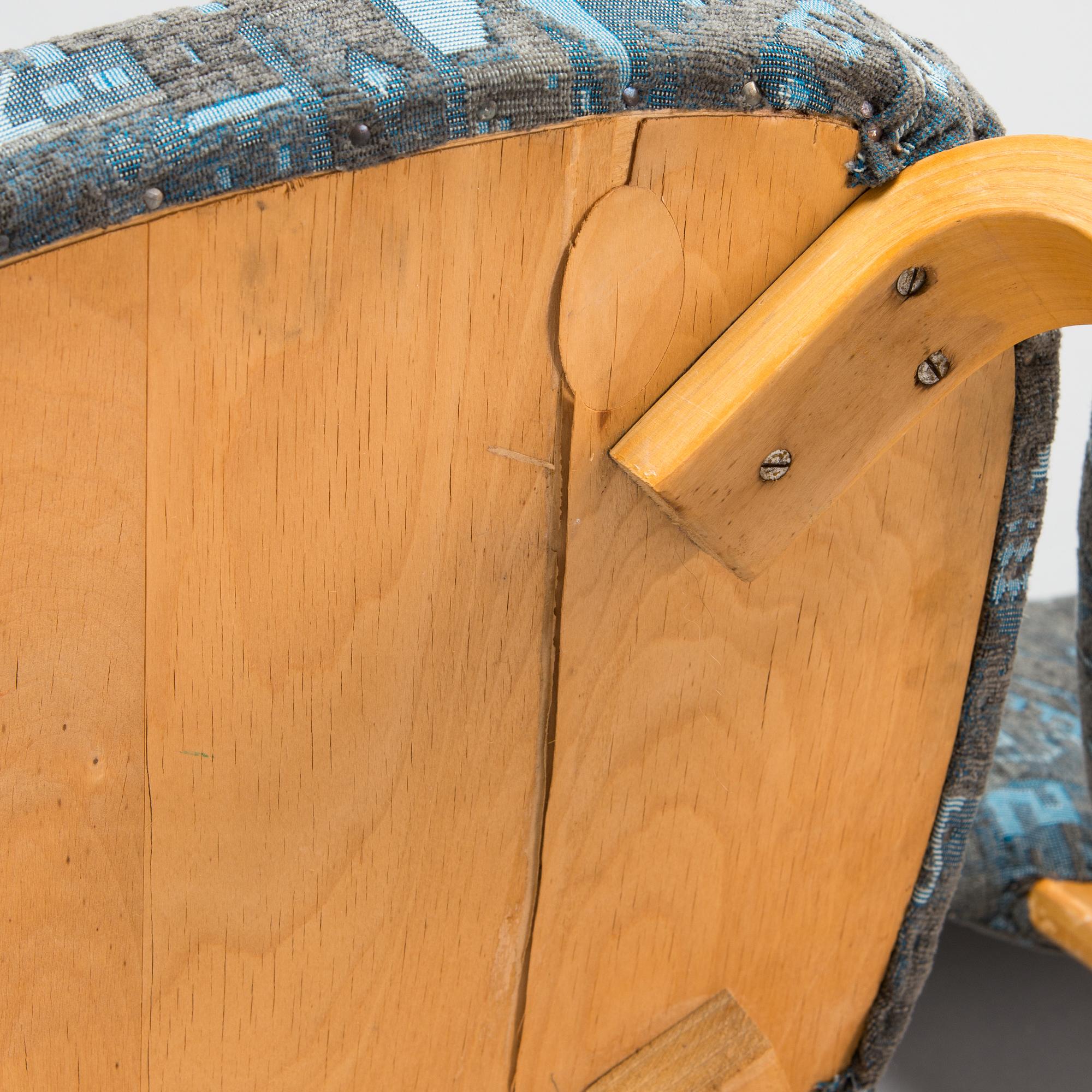 Alvar Aalto, tuolipari, malli 62, O.Y. Huonekalu- ja Rakennustyötehdas A.B. 1900-luvun puoliväli.