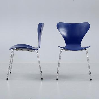 STOLAR, 5 st, "Sjuan", Arne Jacobsen för Fritz Hansen, Danmark, 1989.