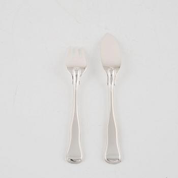 Fiskbestick, 24 delar, silver, modell Gammal Dansk, Cohr, Danmark samt med svensk importstämpel.