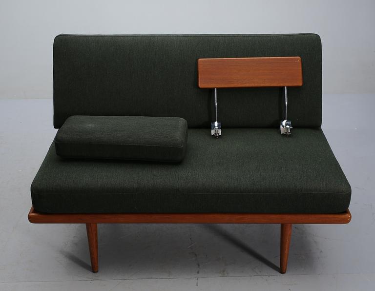 SOFFA, "Minerva", Peter Hvidt och Orla Mölgaard Nielsen, France Daverkosen, 1950/1960-tal.