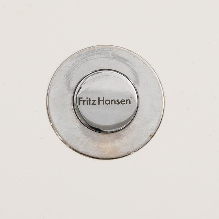 Kasper Salto, bord, "Little Friend", Fritz Hansen, Danmark.