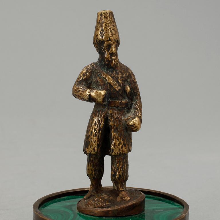 FIGURINER, 2 st, brons, malakit, Ryssland 1800/1900-tal.