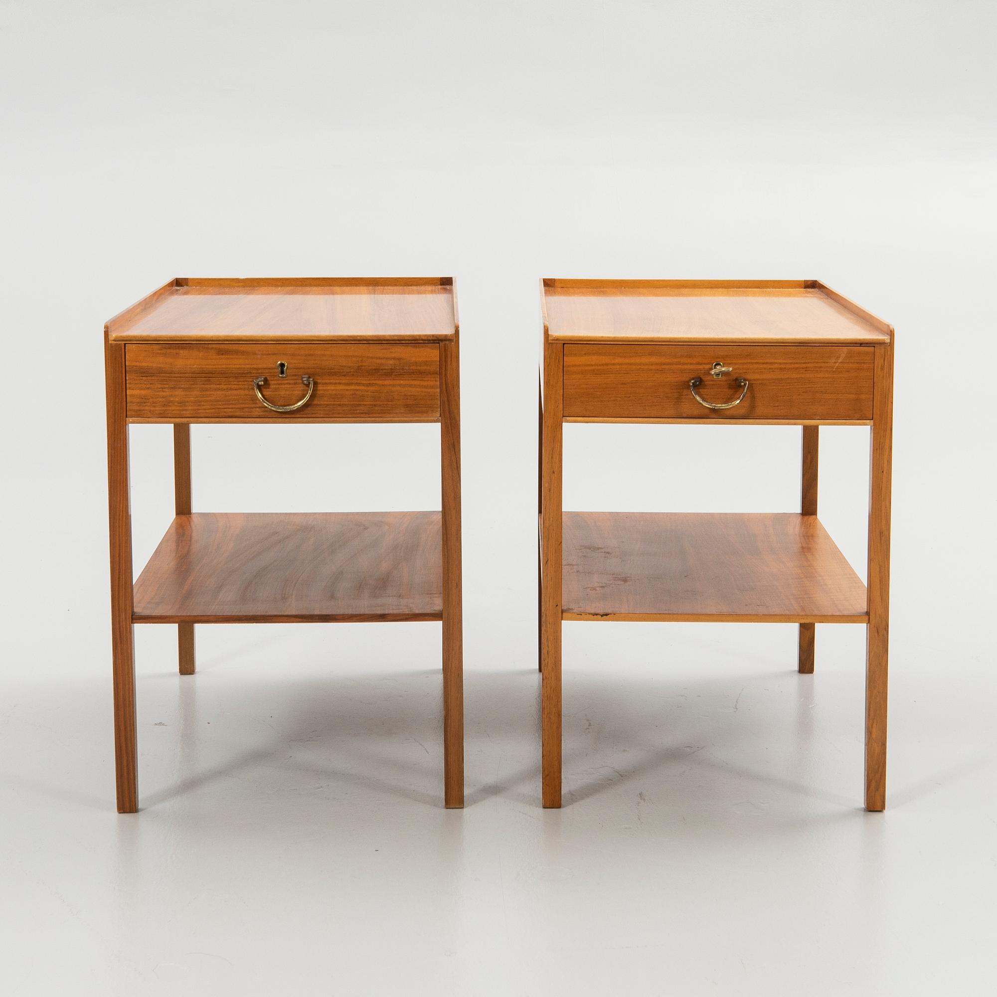 Josef Frank, bedside tables, a pair, model 914, Svenskt Tenn.