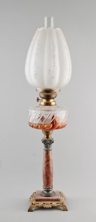 BORDSFOTOGENLAMPA, sekelskiftet 1900.