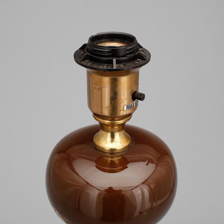 BORDSLAMPA, AB Stilarmatur, Tranås, 1900-talets andra hälft. Märkt undertill.