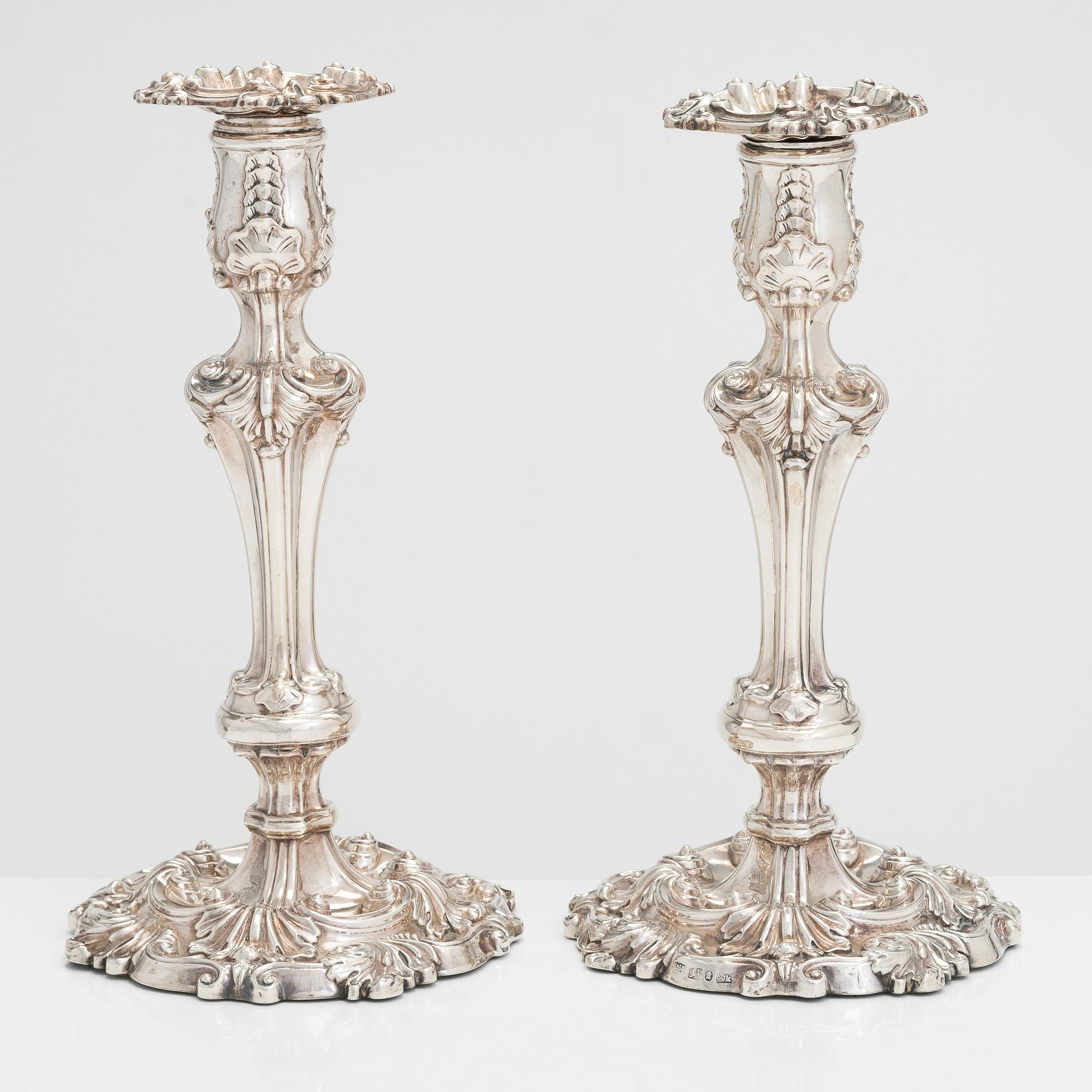Waterhouse, Hodson & Co, ljusstakar, ett par, sterlingsilver, Sheffield 1832.