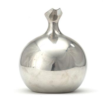 A Svenskt Tenn pewter pitcher, Stockholm 1930.