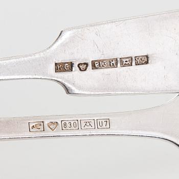 A 138-piece silver cutlery set, with Seashell-decor, Finnish manufacturers,  1927-73.