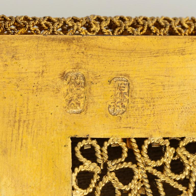 A gilded belt buckle, Qing dynasty, 18/19th Century.