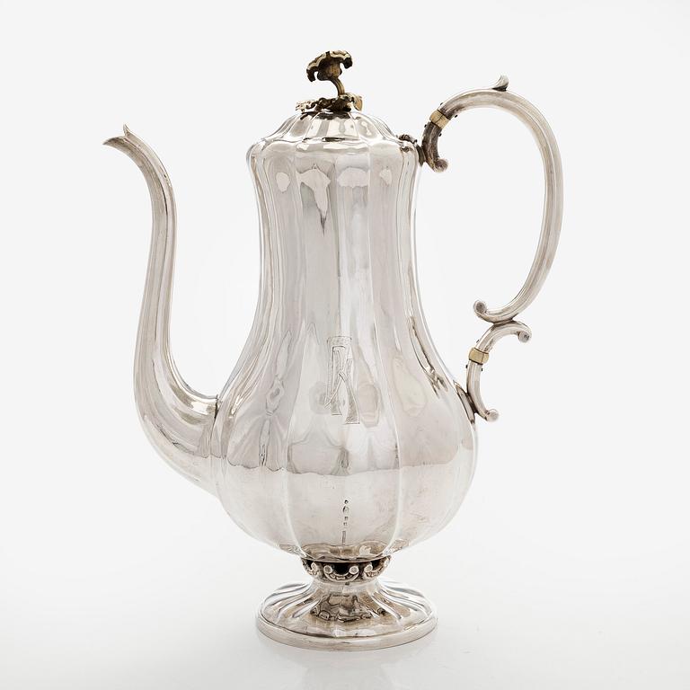 A parcel-gilt coffee pot, maker's mark of Johan Gustaf Ettinger, Vyborg 1861.