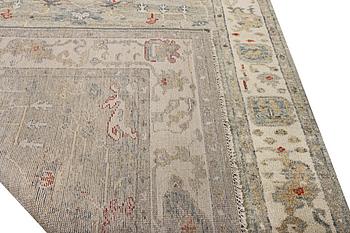 A Mamluk carpet, c. 315 x 245 cm.