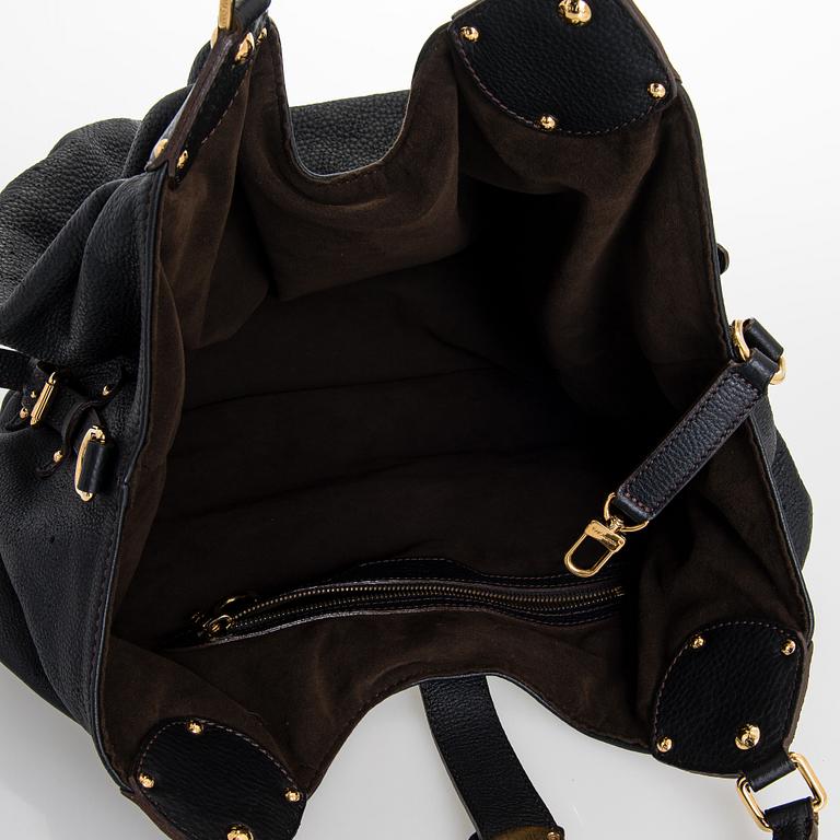 Louis Vuitton, "Mahina XL" laukku.
