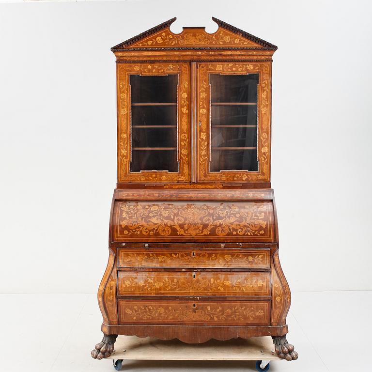 VITRINSKÅP, Barockstil, Holland, sent 1800-tal.