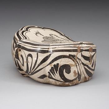 KUDDE, keramik. Songdynastin (960-1279).