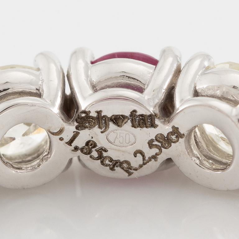 Ring, full eternity band, 18K white gold set with rubies and brilliant-cut diamonds.
