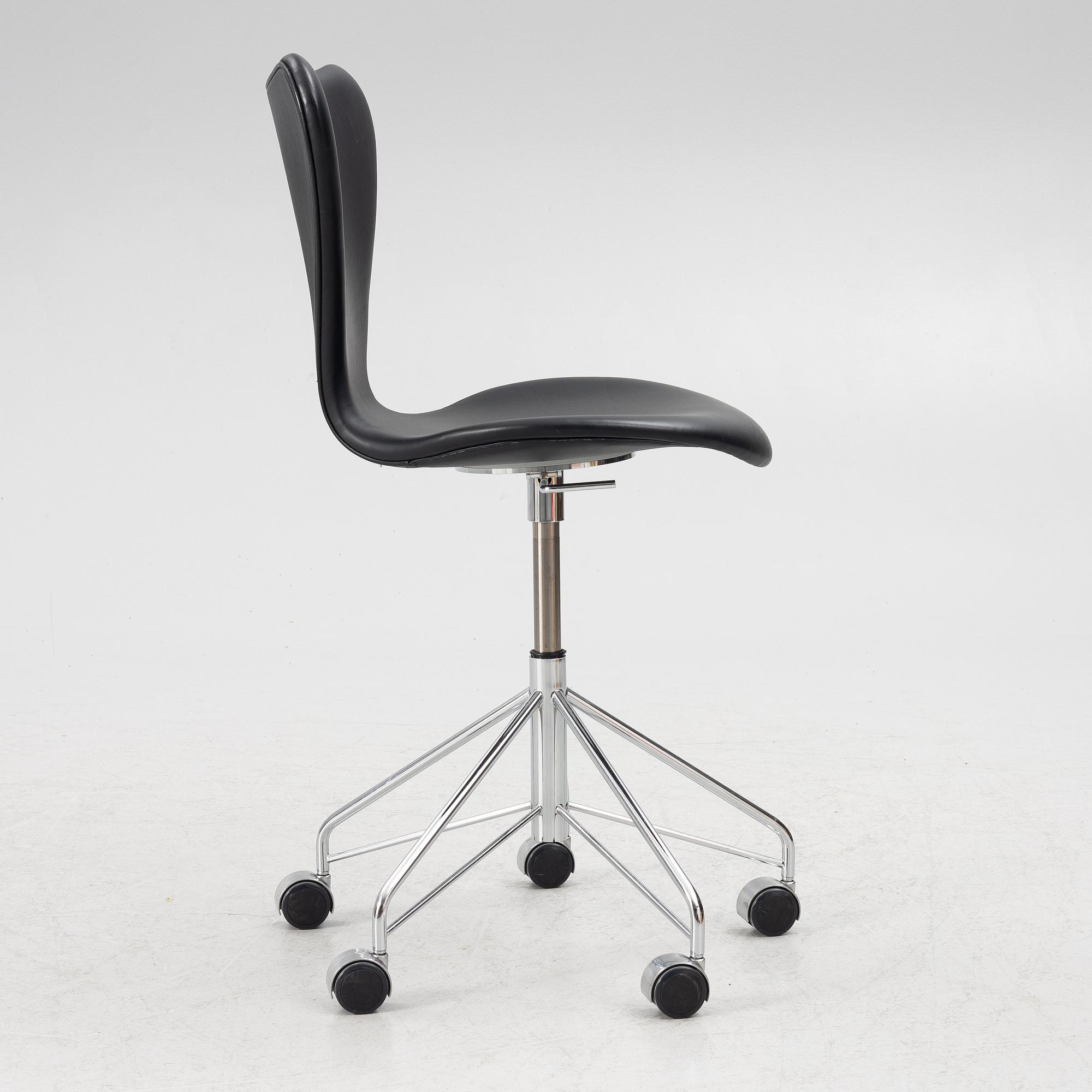 Arne Jacobsen,.