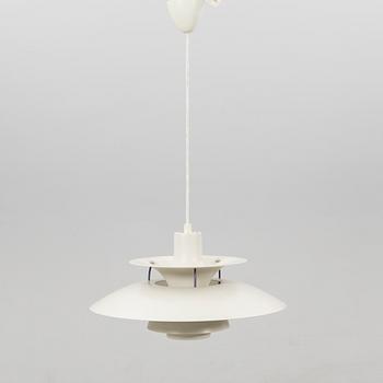 Poul Henningsen,.