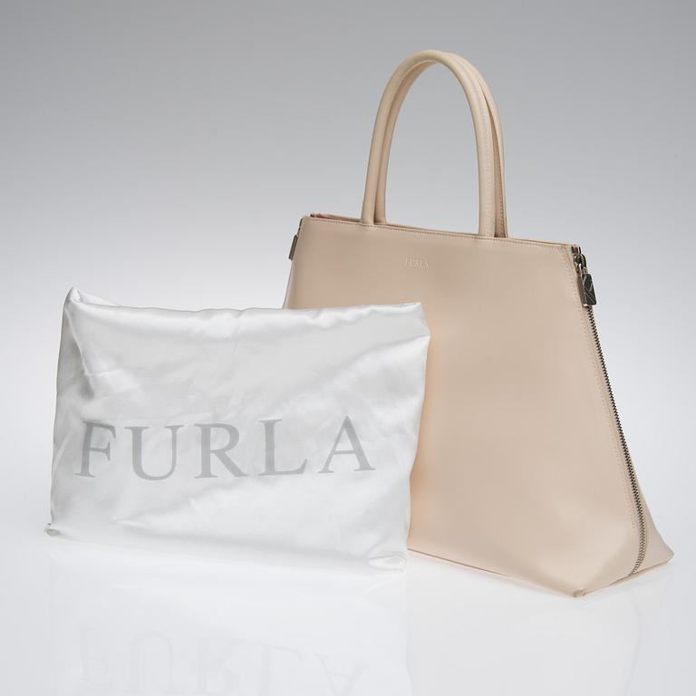 VÄSKA, Furla.