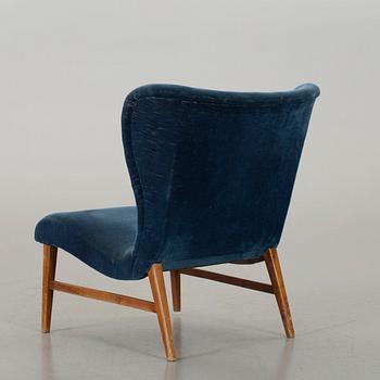 A EASY CHAIR 1940/50'S.