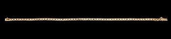 ARMBAND, 18 k gult guld, briljantslipade diamanter tot 2.15 ct.