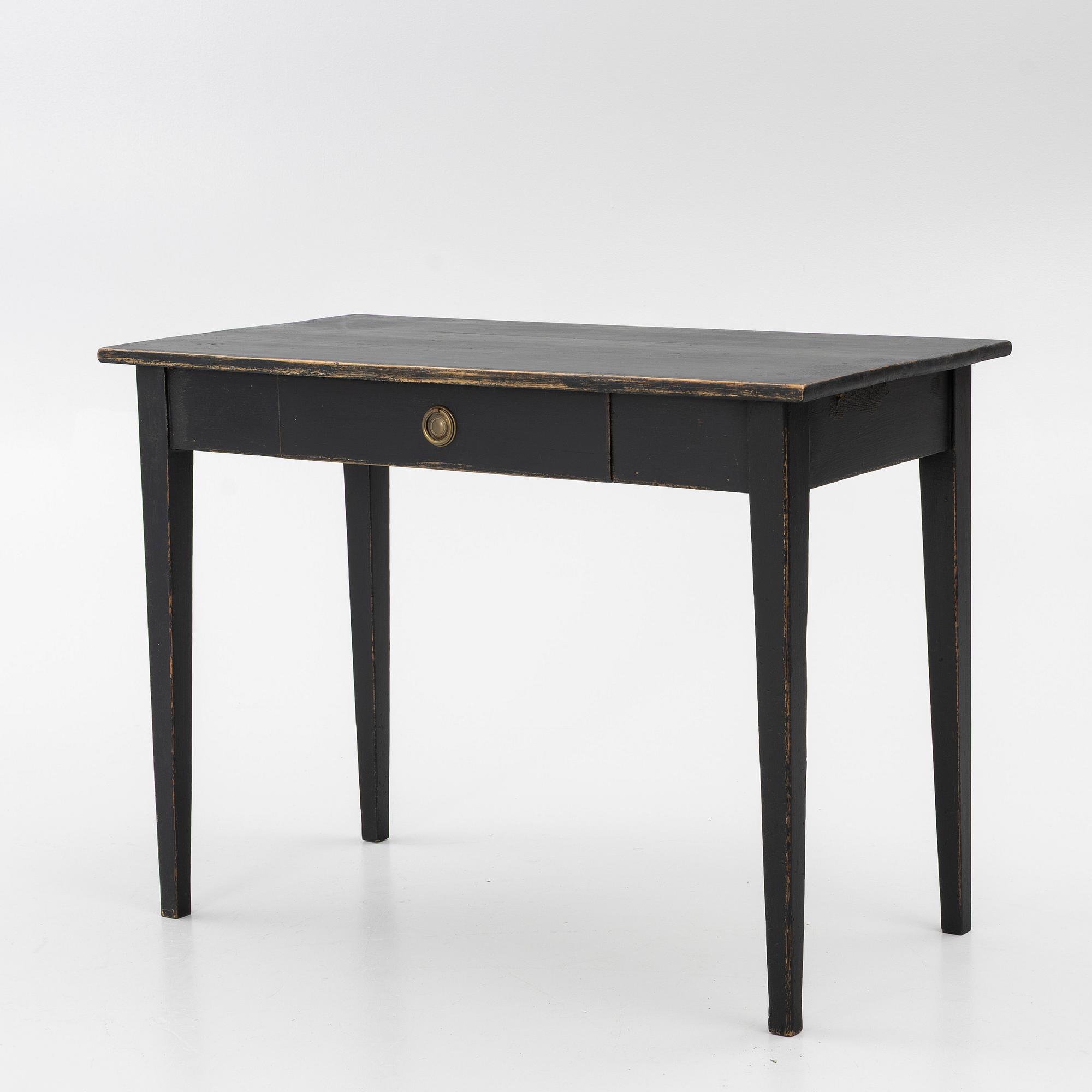 Table, 19th century.