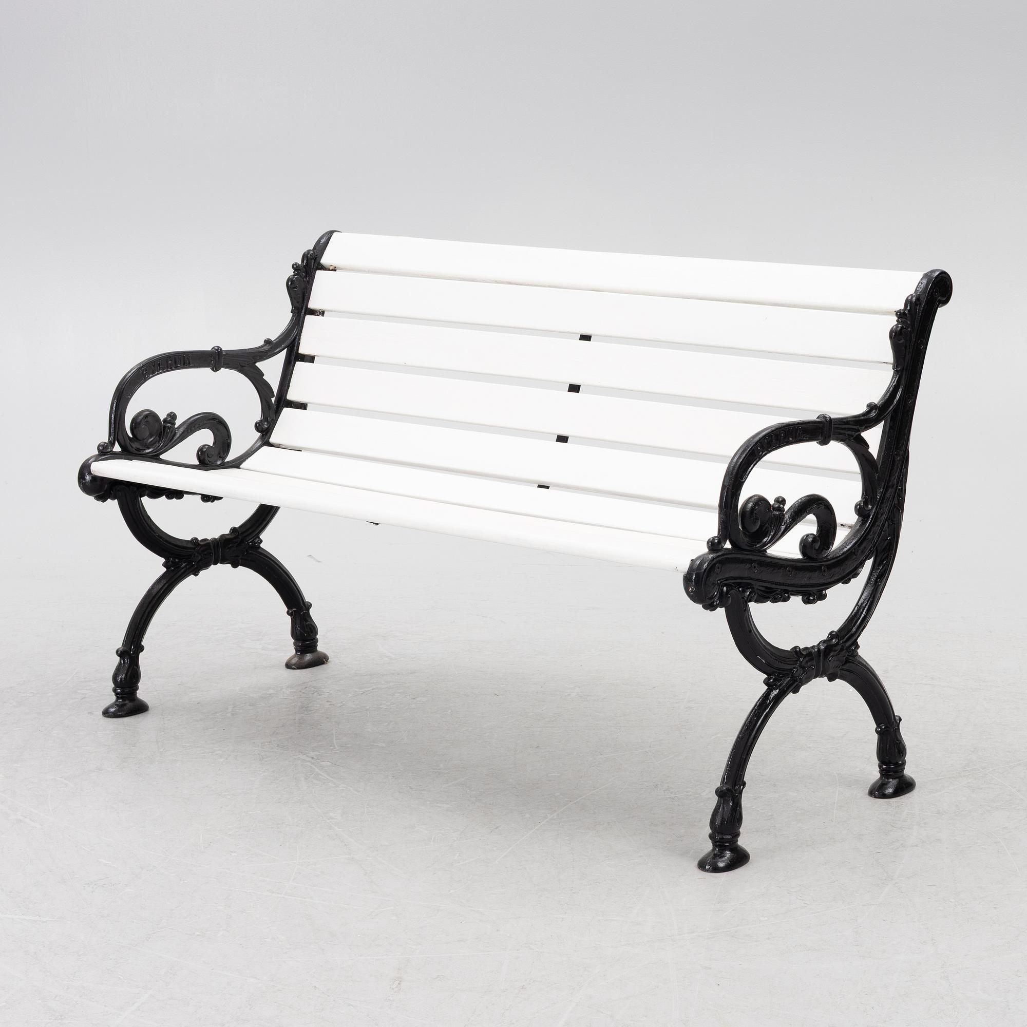 Trädgårdssoffa, Byarum, 1900-talets slut.