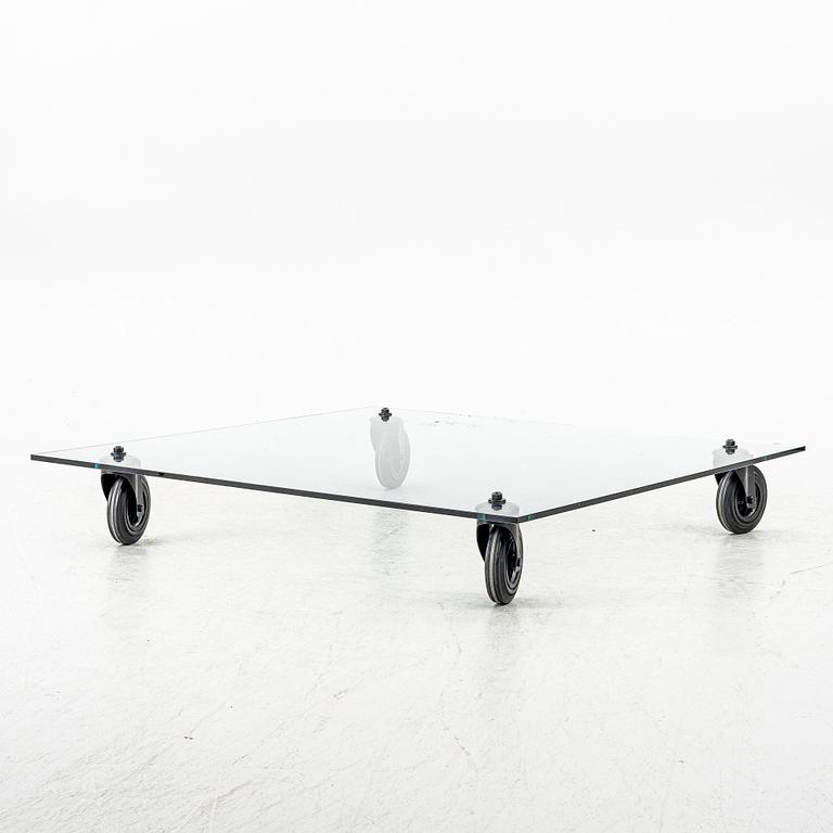 Gae Aulenti, Coffee table, “Tavolo con Ruote”, Fontana Arte, Italy, late 20th/early 21st century.