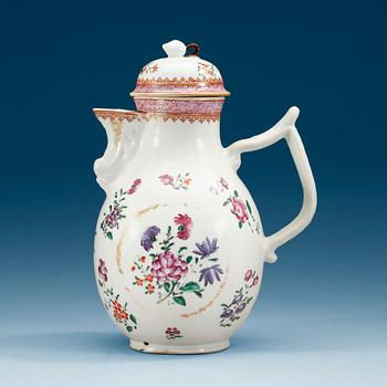 1577. A famille rose coffeepot with cover, Qing dynasty, Qianlong (1736-95).