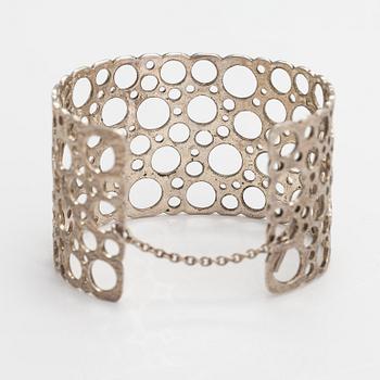 Liisa Vitali, Armband "Pitsi", silver. Westerback, Helsingfors 1971.