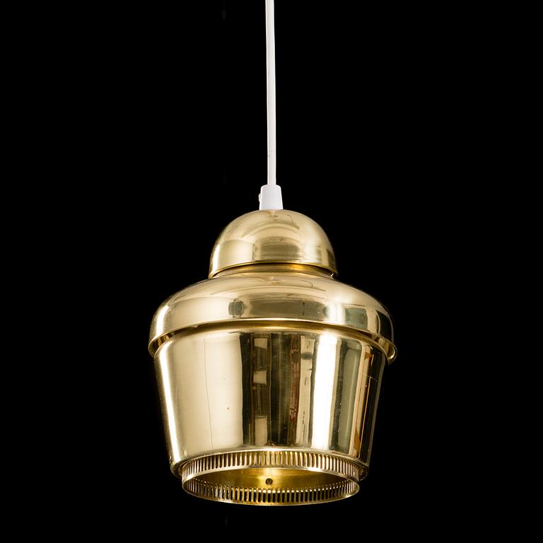 ALVAR AALTO, taklampa, modell A330, Artek 1900-talets slut.