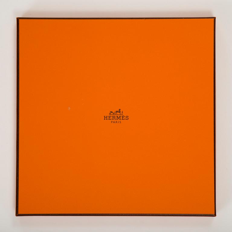 SCARF, "Brides de Gala en Finesse", Hermès.