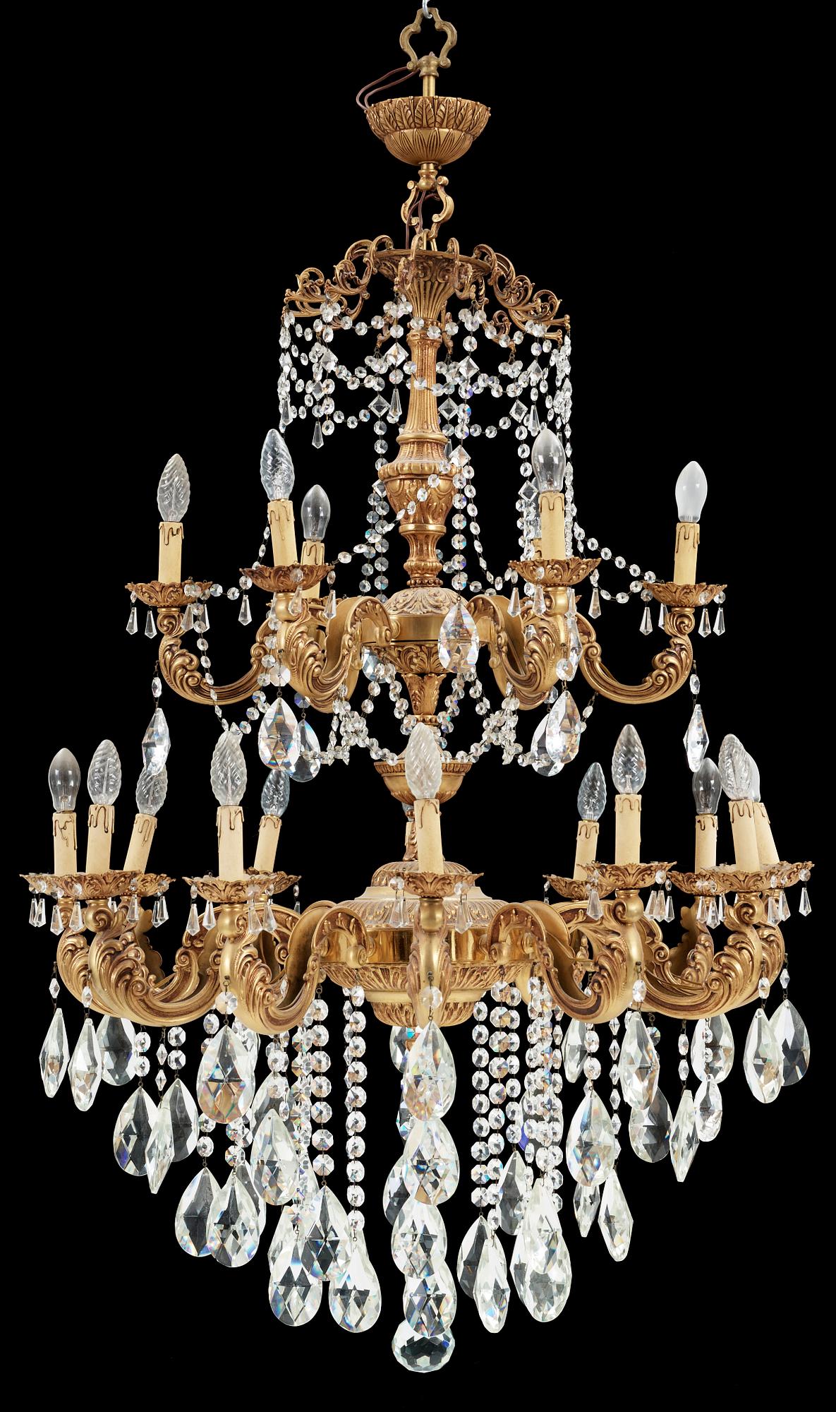 LJUSKRONA, Italien 1900-talets andra hälft. H ca 150.