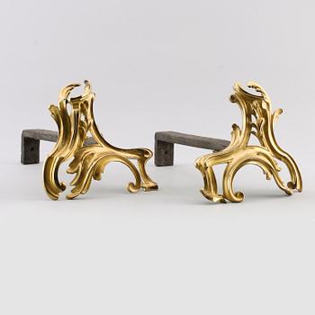 ELDHUNDAR, 1 par, rokoko, 1700-tal.