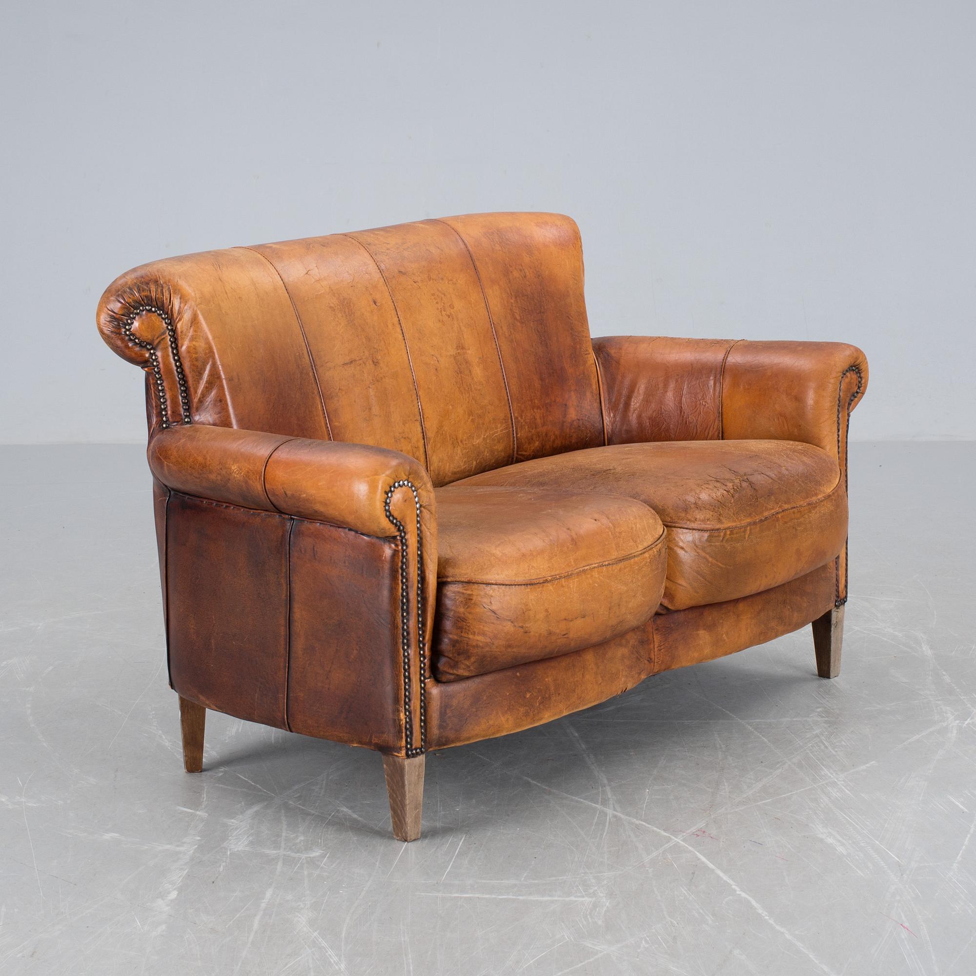 SOFFA, engelsk stil, 1900-talets slut.