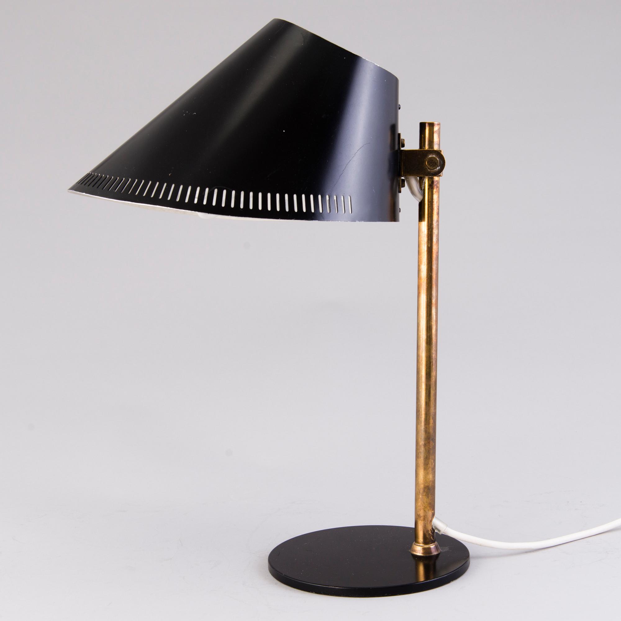 PAAVO TYNELL, BORDSLAMPA, modell 9227, Idman 1960-tal.