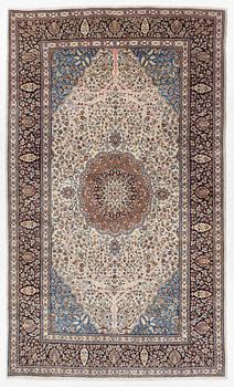 A oriental rug, c. 260 x 155 cm.