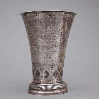 BÄGARE, silver. Arvid Wernström Eksjö, 1811. Vikt ca 415 gram.