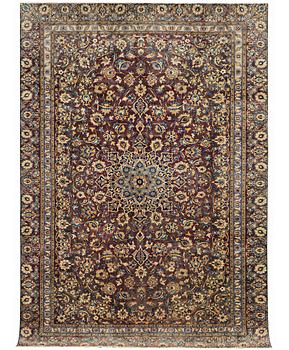 A carpet, Najafabad, c. 325 x 209 cm.