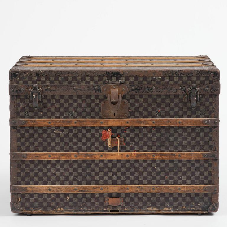 Louis Vuitton suitcase, late 19th century.