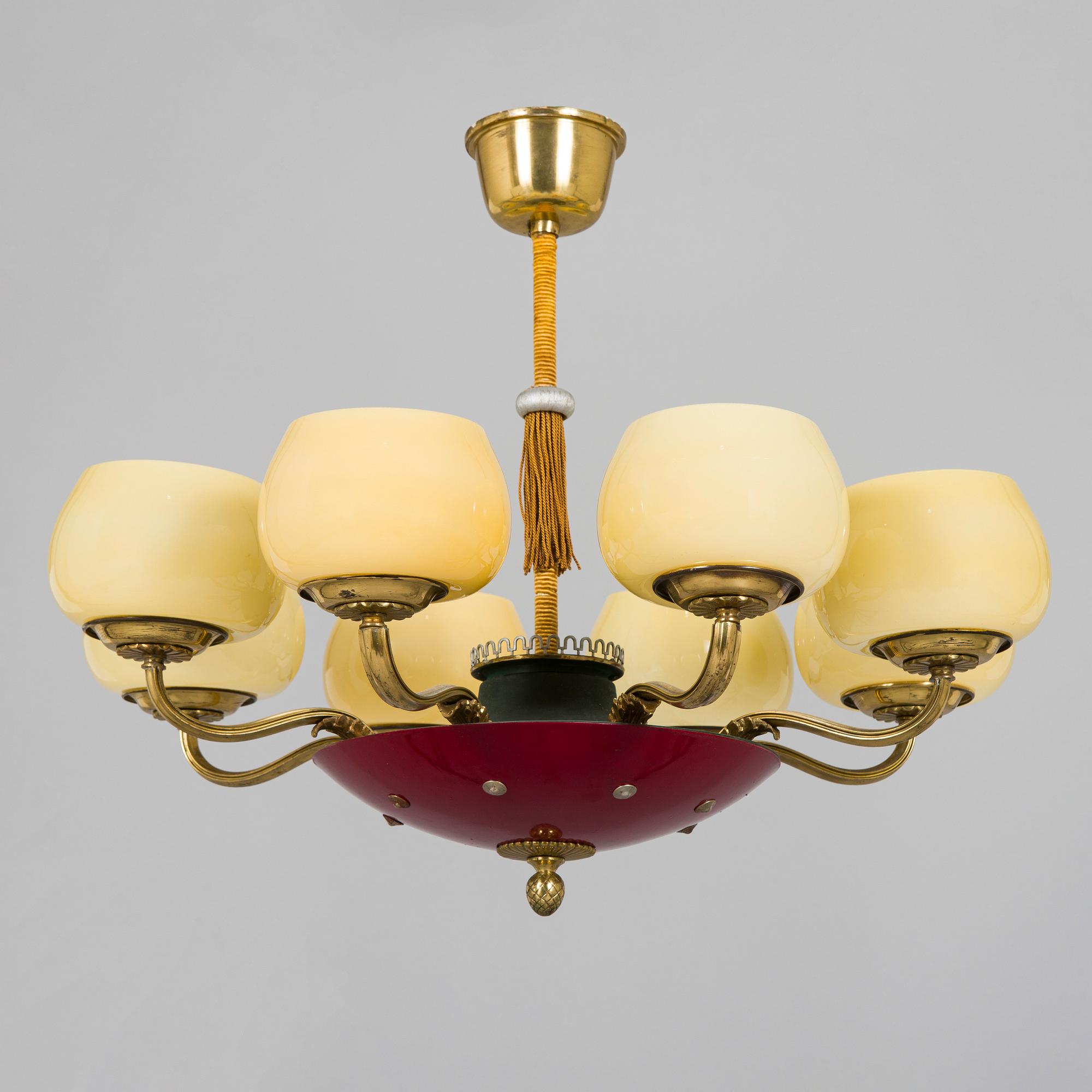 Paavo Tynell, a 1930' chandelier made to order for Taito.